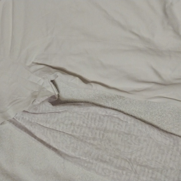 Danskin now, women's long sleeve shirt - Picture 2 of 6